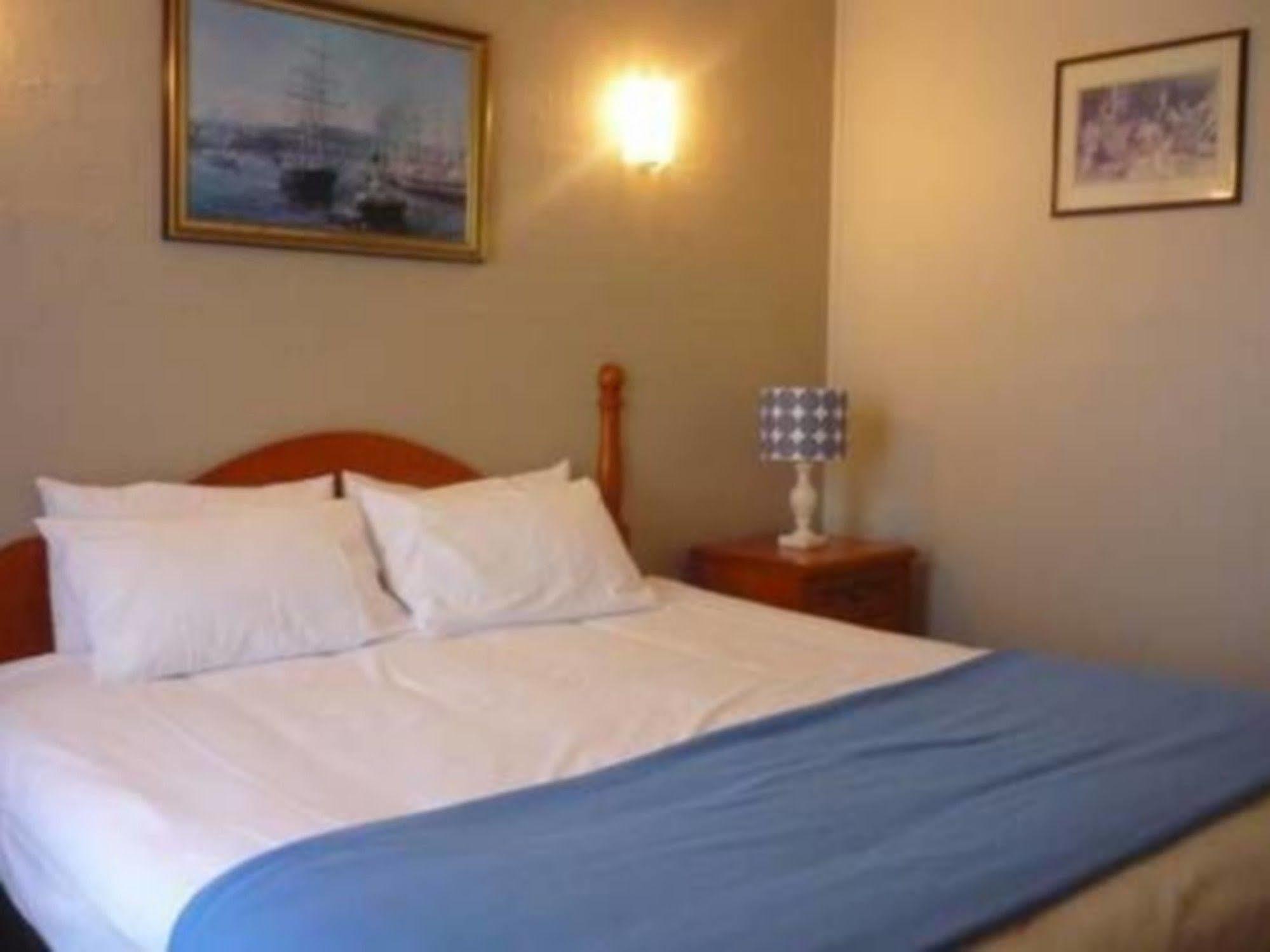 Heritage Motor Inn Goulburn Zewnętrze zdjęcie