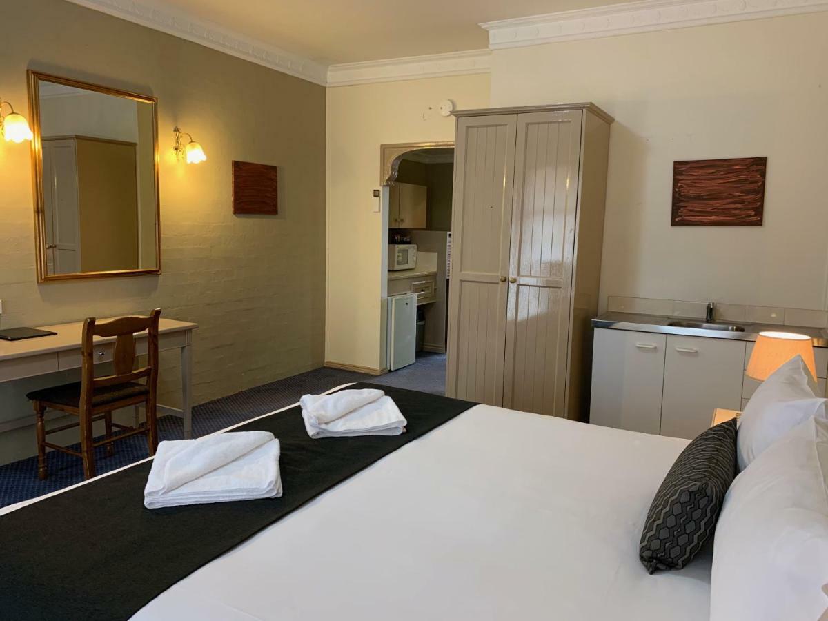 Heritage Motor Inn Goulburn Zewnętrze zdjęcie
