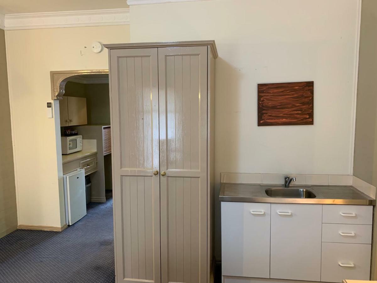 Heritage Motor Inn Goulburn Zewnętrze zdjęcie